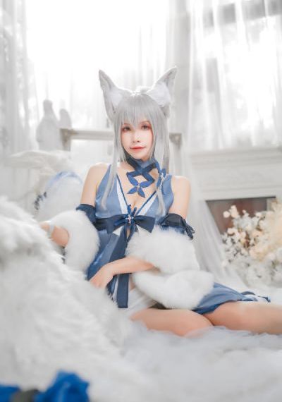 年轻的小保姆