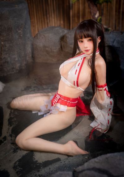华裔女科学家在美遭审查后自杀