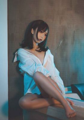 尔康吃金锁肉厨房
