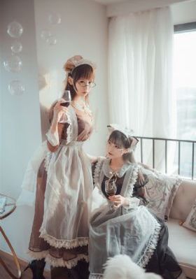 出差强睡年轻女老板1
