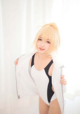 娇妻被按摩师享用